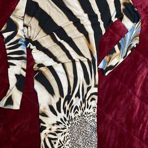 Elegant Black and Cream Patterned Dress